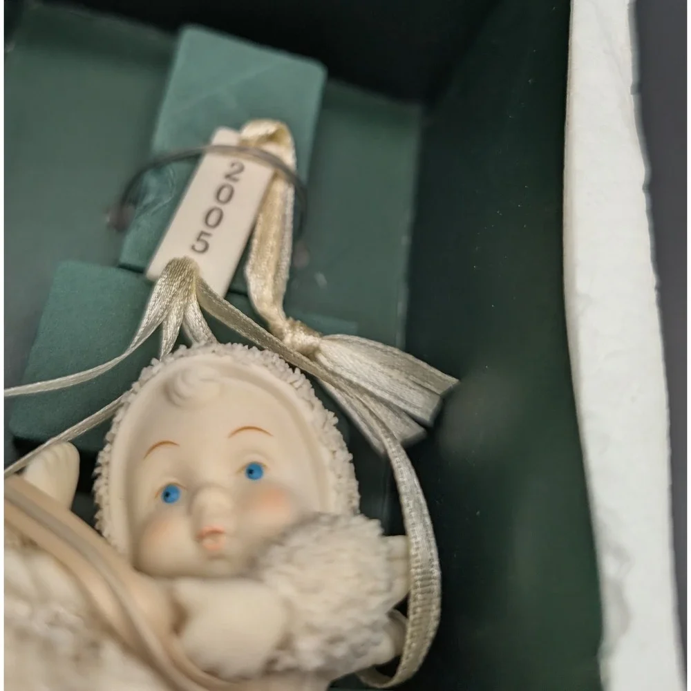 Dept 56 Snowbabies From God 2005 Porcelain Ornament Baby in Basket 56.69242 Box